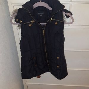 EUC Women's Black Hooded Puffer Vest